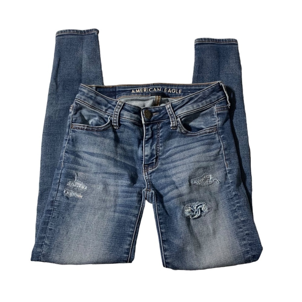 American Eagle Super Stretch women's size 0 short women's distressed blue